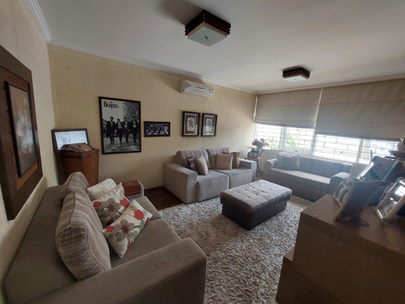 Imagem Casa com 3 Quartos à Venda, 252 m² em Jardim Social - Curitiba Imagem Casa com 3 Quartos à Venda, 252 m² em Jardim Social - Curitiba