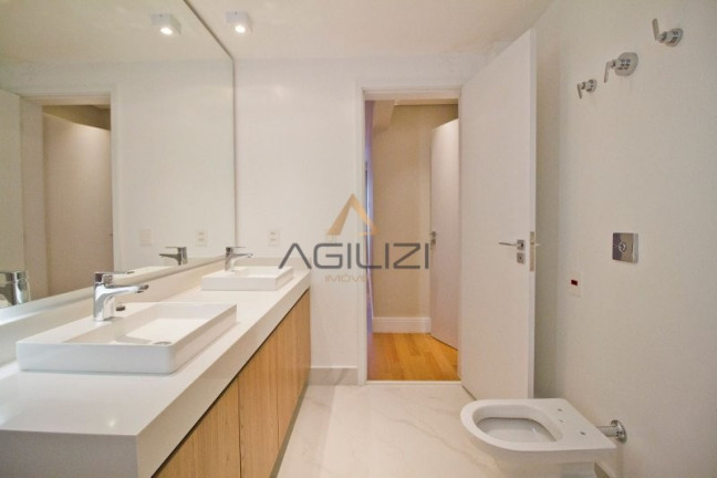 Imagem Apartamento com 3 Quartos à Venda, 222 m² em Jardim Paulista - São Paulo