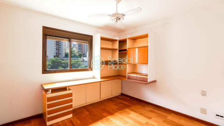 Imagem Apartamento com 3 Quartos à Venda, 250 m² em Vila Suzana - São Paulo