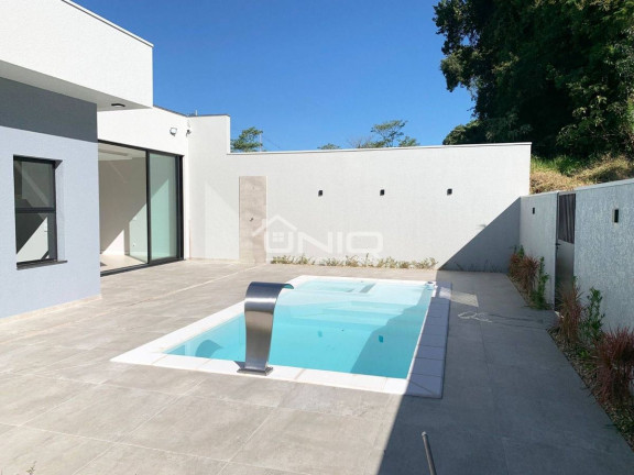Imagem Casa com 3 Quartos à Venda, 228 m² em Parque Do Som - Pato Branco