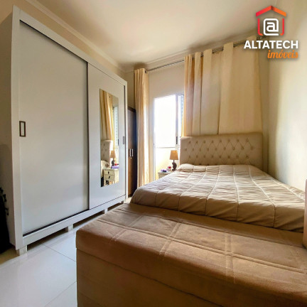 Imagem Imóvel com 3 Quartos à Venda, 90 m² em Vivaldi Leite Ribeiro - Poços De Caldas Imagem Imóvel com 3 Quartos à Venda, 90 m² em Vivaldi Leite Ribeiro - Poços De Caldas