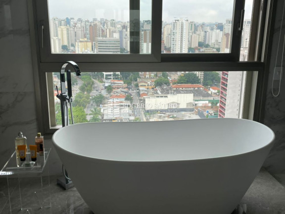 Imagem Apartamento com 3 Quartos à Venda, 275 m² em Itaim Bibi - São Paulo