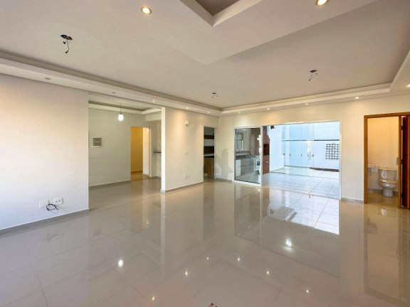 Imagem Casa com 3 Quartos à Venda, 225 m² em Parque Esplanada - Votorantim Imagem Casa com 3 Quartos à Venda, 225 m² em Parque Esplanada - Votorantim