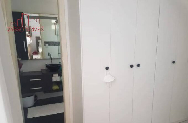 Imagem Casa com 4 Quartos à Venda, 308 m² em Jardim Iracema - São Paulo Imagem Casa com 4 Quartos à Venda, 308 m² em Jardim Iracema - São Paulo