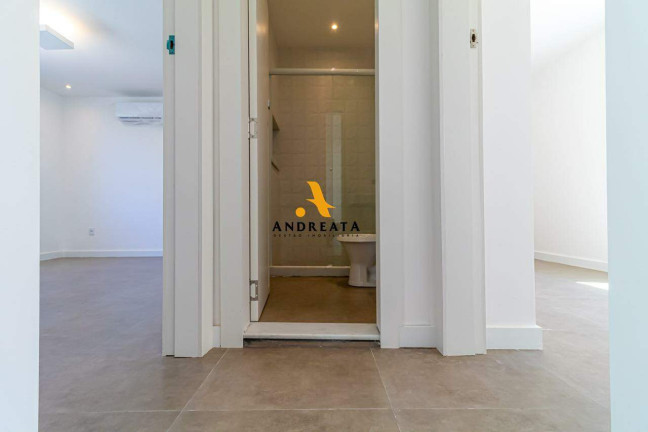 Imagem Cobertura com 3 Quartos à Venda, 237 m² em Copacabana - Rio De Janeiro