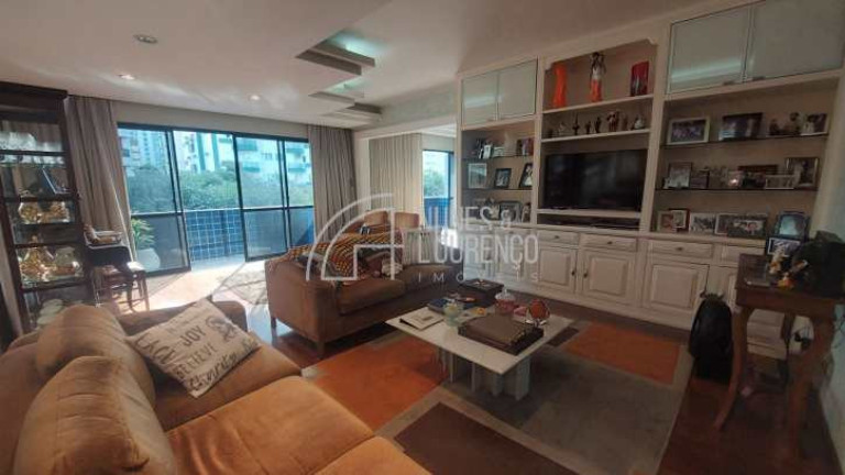 Imagem Apartamento com 3 Quartos à Venda, 219 m² em Gonzaga - Santos Imagem Apartamento com 3 Quartos à Venda, 219 m² em Gonzaga - Santos