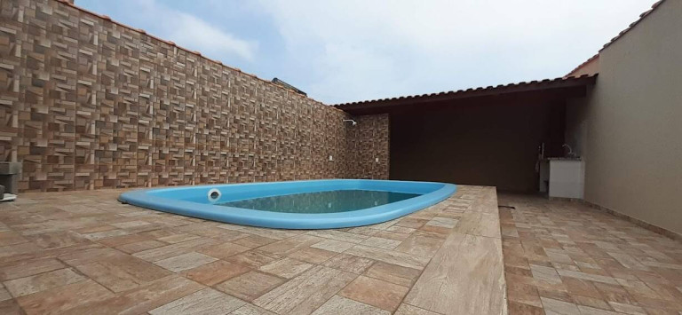 Imagem Casa à Venda, em Itaguaí - Mongaguá Imagem Casa à Venda, em Itaguaí - Mongaguá