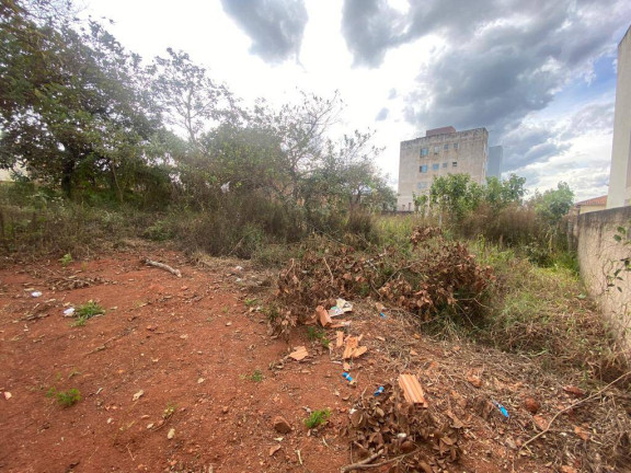 Imagem Terreno à Venda, 300 m² em Centro - Itatiaiuçu Imagem Terreno à Venda, 300 m² em Centro - Itatiaiuçu