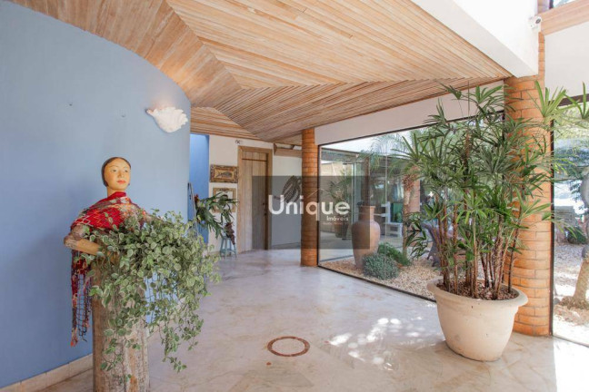 Imagem Casa com 6 Quartos à Venda, 800 m² em Ferradura - Armação Dos Búzios Imagem Casa com 6 Quartos à Venda, 800 m² em Ferradura - Armação Dos Búzios