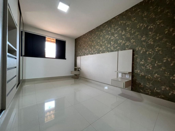 Imagem Sobrado com 3 Quartos à Venda, 190 m² em Sítios Santa Luzia - Aparecida De Goiânia