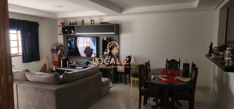 Casa com 3 Quartos à Venda, 200 m² em Residencial Santa Paula - Jacareí