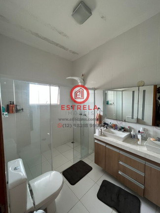 Imagem Casa com 3 Quartos à Venda, 430 m² em Loteamento Villa Branca - Jacareí Imagem Casa com 3 Quartos à Venda, 430 m² em Loteamento Villa Branca - Jacareí