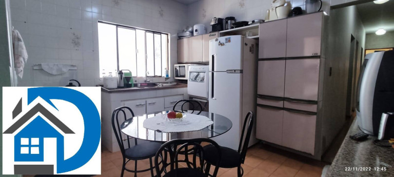 Imagem Casa com 3 Quartos à Venda, 200 m² em Vila Barão - Sorocaba Imagem Casa com 3 Quartos à Venda, 200 m² em Vila Barão - Sorocaba