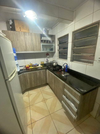 Imagem Casa com 2 Quartos à Venda, 50 m² em Costa E Silva - Porto Alegre Imagem Casa com 2 Quartos à Venda, 50 m² em Costa E Silva - Porto Alegre