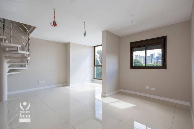Imagem Cobertura com 3 Quartos à Venda, 142 m² em água Verde - Curitiba
