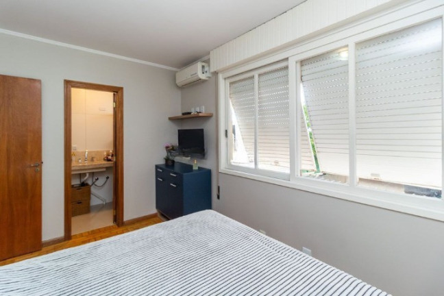 Imagem Apartamento com 3 Quartos à Venda, 93 m² em Petrópolis - Porto Alegre