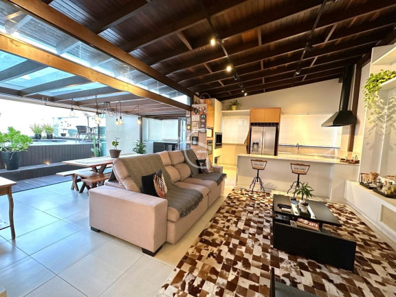 Imagem Imóvel com 2 Quartos à Venda, 188 m² em Costa E Silva - Joinville Imagem Imóvel com 2 Quartos à Venda, 188 m² em Costa E Silva - Joinville