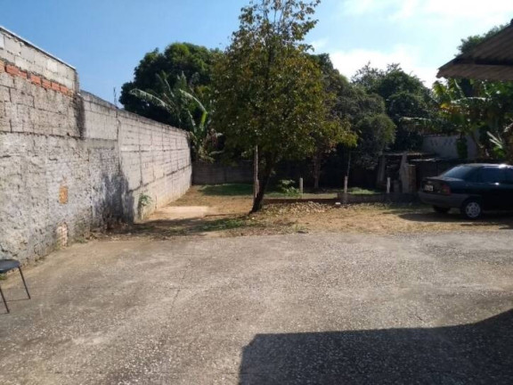 Imagem Casa com 3 Quartos à Venda, 200 m² em Vila São José - Taubaté Imagem Casa com 3 Quartos à Venda, 200 m² em Vila São José - Taubaté
