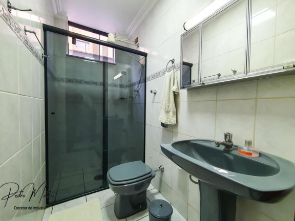 Imagem Casa com 3 Quartos à Venda, 250 m² em Vila Rezende - Piracicaba Imagem Casa com 3 Quartos à Venda, 250 m² em Vila Rezende - Piracicaba