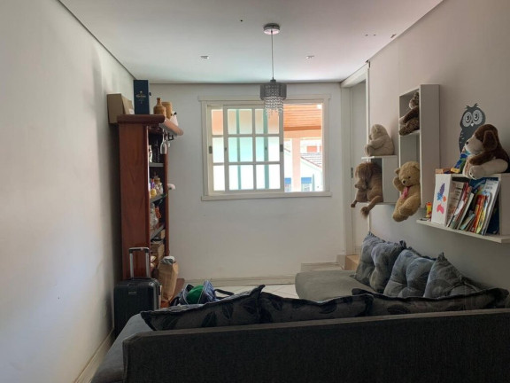 Imagem Casa com 4 Quartos à Venda, em Santa Tereza - Porto Alegre Imagem Casa com 4 Quartos à Venda, em Santa Tereza - Porto Alegre