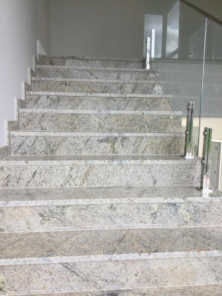 Imagem Casa de Condomínio com 4 Quartos à Venda, 306 m² em Serra