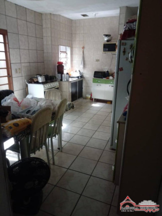 Imagem Casa com 2 Quartos à Venda, 120 m² em Vila Zezé - Jacareí Imagem Casa com 2 Quartos à Venda, 120 m² em Vila Zezé - Jacareí