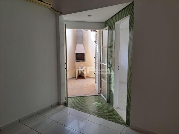 Imagem Apartamento com 2 Quartos à Venda, 34 m² em Jardim Irajá - Ribeirão Preto