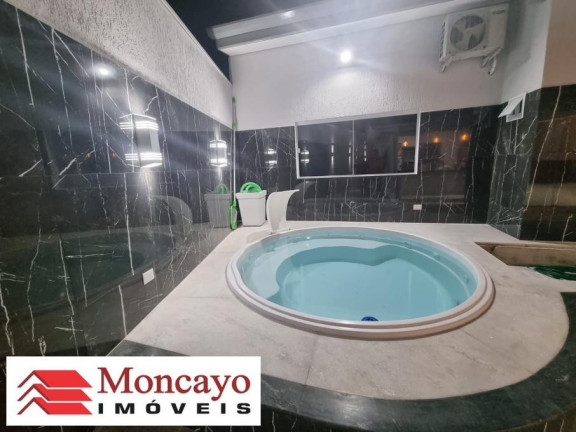 Imagem Casa com 3 Quartos à Venda, 327 m² em Centro - Caraguatatuba Imagem Casa com 3 Quartos à Venda, 327 m² em Centro - Caraguatatuba