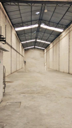 Imóvel Comercial à Venda, 715 m² em Vila Palmares - Santo André