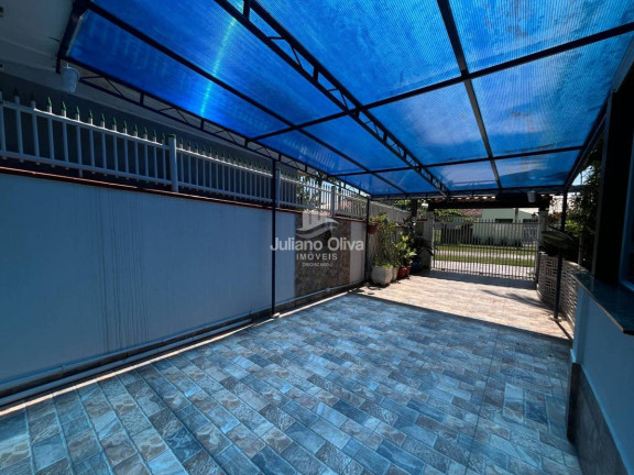 Imagem Casa à Venda, 229 m² em Barra Do Sai - Itapoá Imagem Casa à Venda, 229 m² em Barra Do Sai - Itapoá