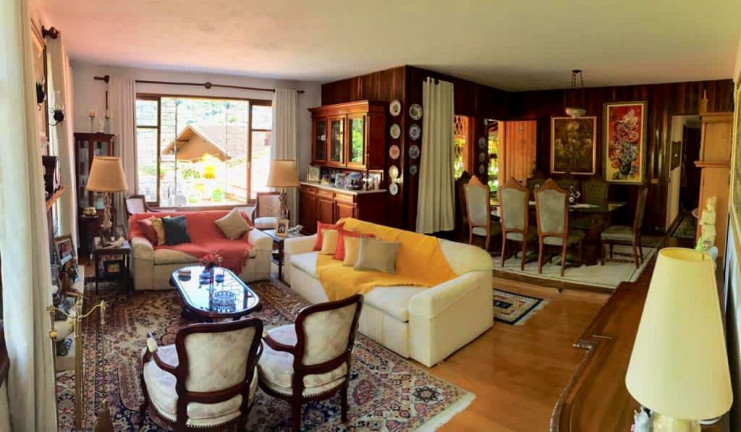 Imagem Casa com 6 Quartos à Venda, 331 m² em Araras - Teresópolis Imagem Casa com 6 Quartos à Venda, 331 m² em Araras - Teresópolis