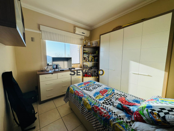Imagem Casa de Condomínio com 3 Quartos à Venda, 200 m² em Arsenal - São Gonçalo Imagem Casa de Condomínio com 3 Quartos à Venda, 200 m² em Arsenal - São Gonçalo
