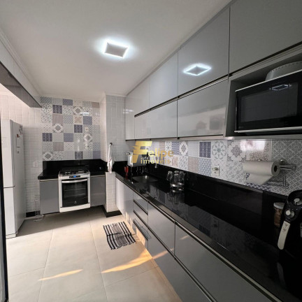 Imóvel com 4 Quartos à Venda, 170 m² em Praia Da Costa - Vila Velha