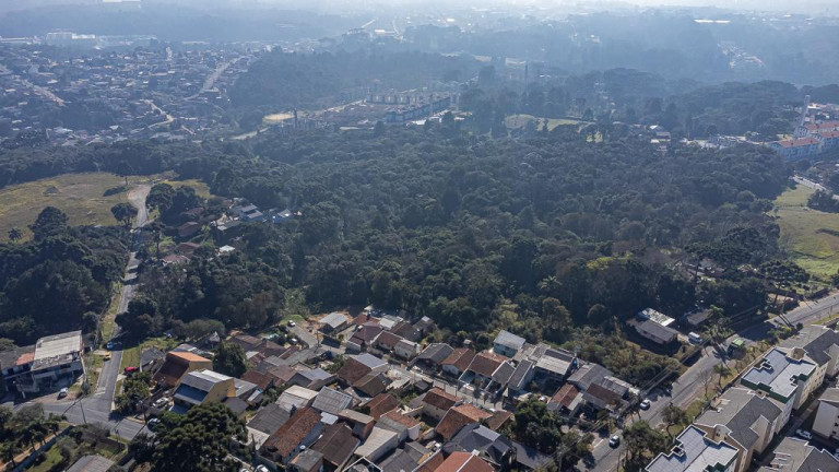 Imagem Terreno à Venda, 6.161 m² em Santa Cândida - Curitiba Imagem Terreno à Venda, 6.161 m² em Santa Cândida - Curitiba