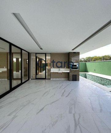 Imagem Casa com 5 Quartos à Venda, 460 m² em Cidade Alpha - Eusébio