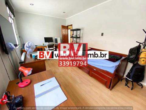Imagem Casa com 3 Quartos à Venda, 192 m² em Vila Da Penha - Rio De Janeiro Imagem Casa com 3 Quartos à Venda, 192 m² em Vila Da Penha - Rio De Janeiro