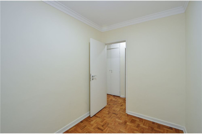 Imagem Imóvel com 3 Quartos à Venda, em Bela Vista - São Paulo Imagem Imóvel com 3 Quartos à Venda, em Bela Vista - São Paulo