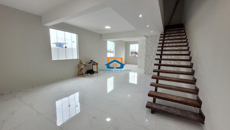 Casa com 3 Quartos à Venda, 150 m² em Vila Celeste - Ipatinga