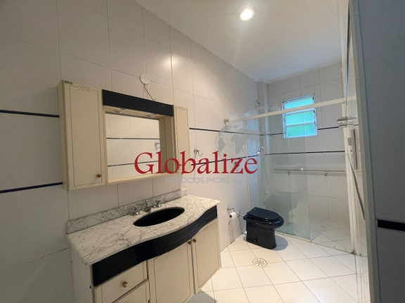 Imagem Casa com 3 Quartos à Venda, 330 m² em Embaré - Santos