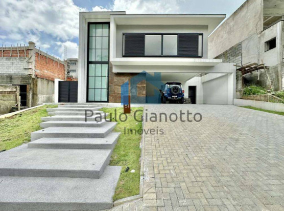 Imagem Casa de Condomínio com 3 Quartos à Venda, 303 m² em Moinho Velho - Embu Das Artes