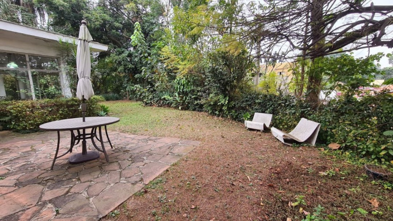 Imagem Casa com 5 Quartos à Venda, 500 m² em Cidade Jardim - São Paulo Imagem Casa com 5 Quartos à Venda, 500 m² em Cidade Jardim - São Paulo