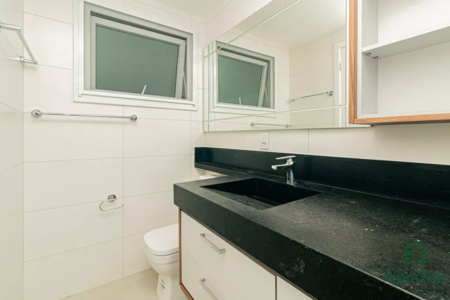 Imagem Apartamento com 2 Quartos à Venda, 90 m² em Santa Tereza - Porto Alegre Imagem Apartamento com 2 Quartos à Venda, 90 m² em Santa Tereza - Porto Alegre