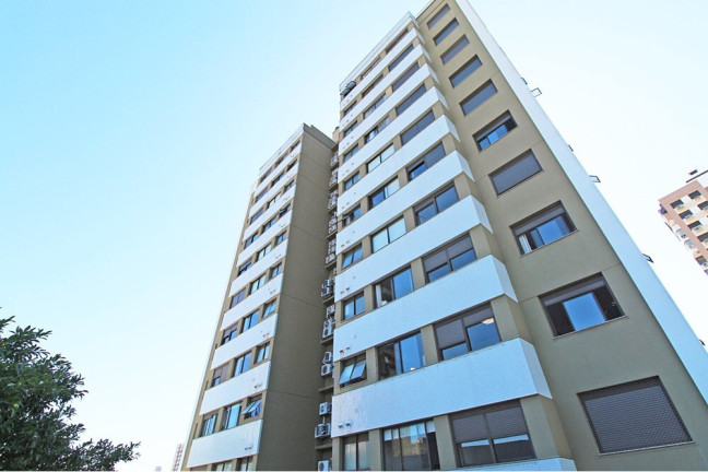 Imagem Apartamento com 2 Quartos à Venda, 70 m² em Menino Deus - Porto Alegre
