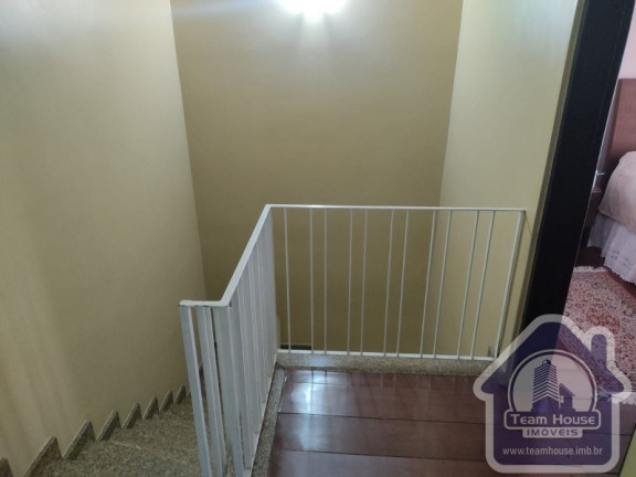 Imagem Sobrado com 3 Quartos à Venda, 244 m² em Vila Lavínia - Mogi Das Cruzes
