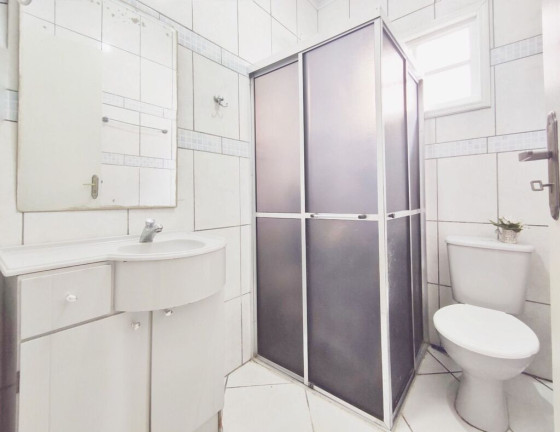 Imagem Casa com 2 Quartos à Venda, 121 m² em Partenon - Porto Alegre