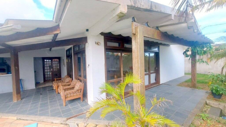 Imagem Casa com 3 Quartos à Venda, 361 m² em Jardim Mar E Sol - Peruíbe Imagem Casa com 3 Quartos à Venda, 361 m² em Jardim Mar E Sol - Peruíbe