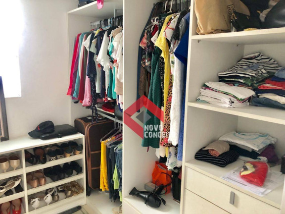 Apartamento com 4 Quartos à Venda, 220 m² em Guararapes - Fortaleza