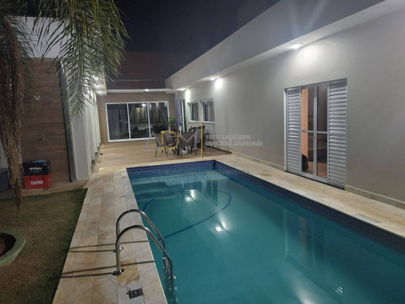 Imagem Casa com 3 Quartos à Venda, 1.300 m² em Residencial Parque Laguna I - Botucatu