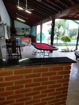 Imagem Casa com 5 Quartos à Venda ou Locação, 250 m² em Maracanã - Praia Grande Imagem Casa com 5 Quartos à Venda ou Locação, 250 m² em Maracanã - Praia Grande