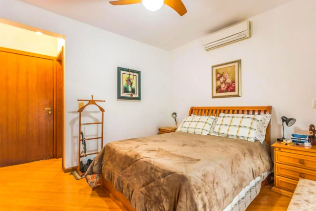 Imagem Cobertura com 3 Quartos à Venda, 206 m² em Petrópolis - Porto Alegre